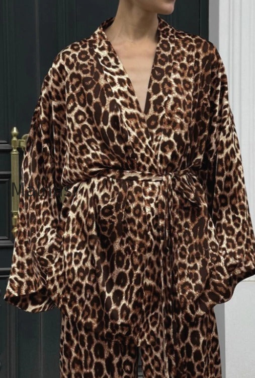 chic-printed-long-sleeve-shirt-belted-wide-leg-pants-two-piece-set