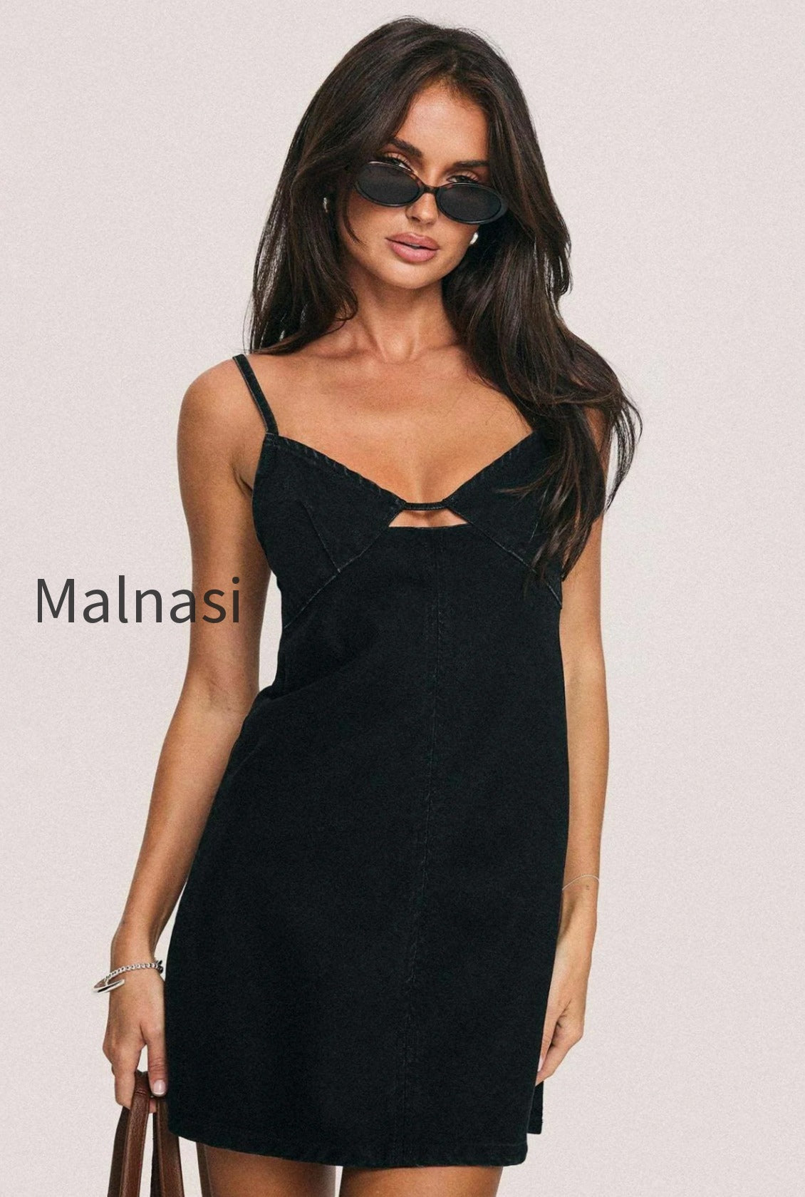 sexy-low-cut-spaghetti-strap-denim-dress
