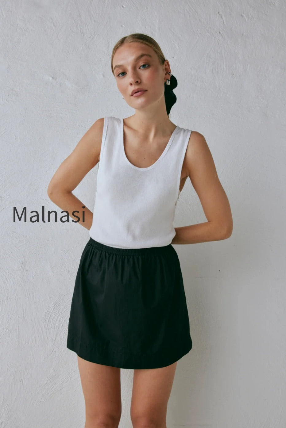 elka-mini-skirt-black