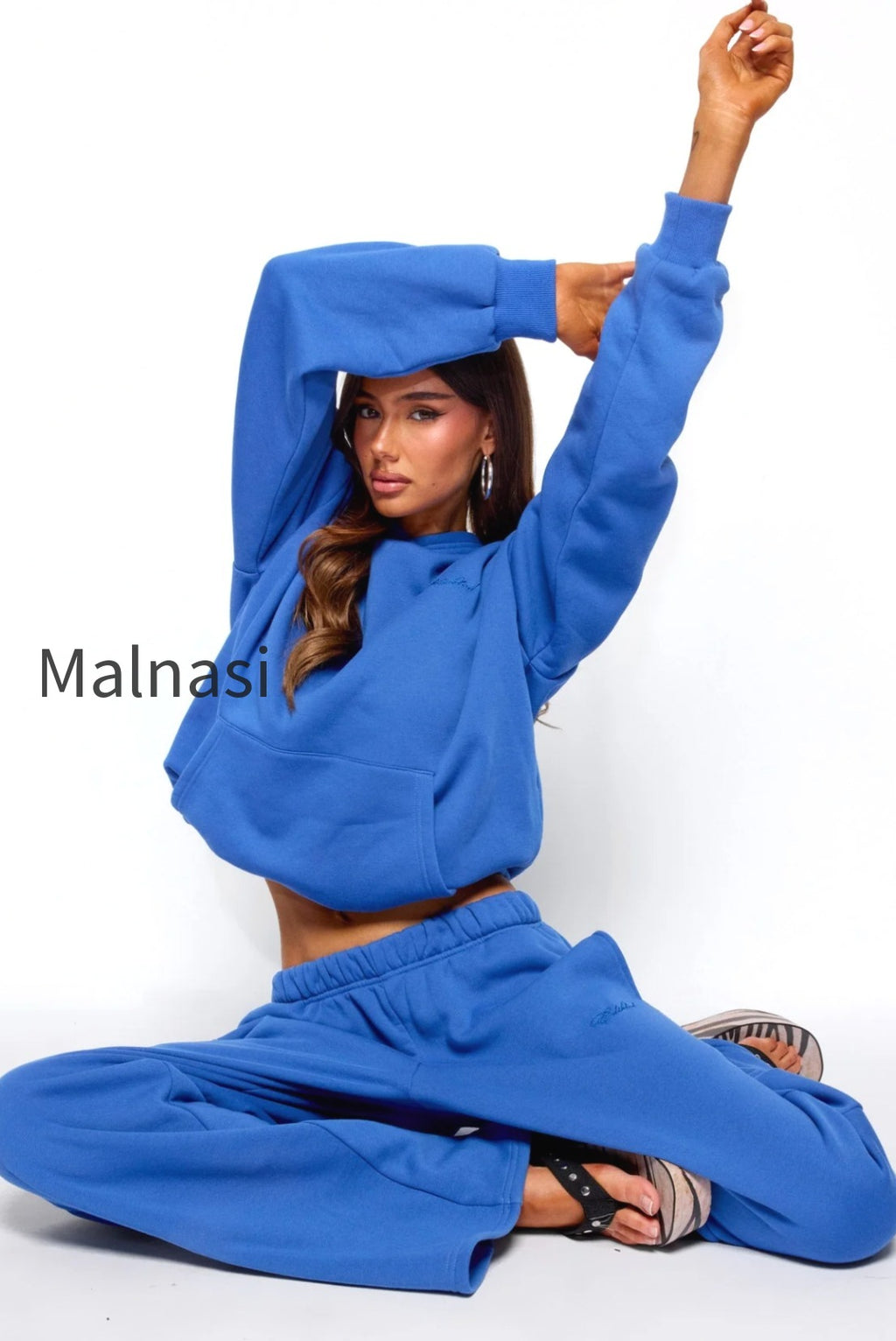 s22102_blue