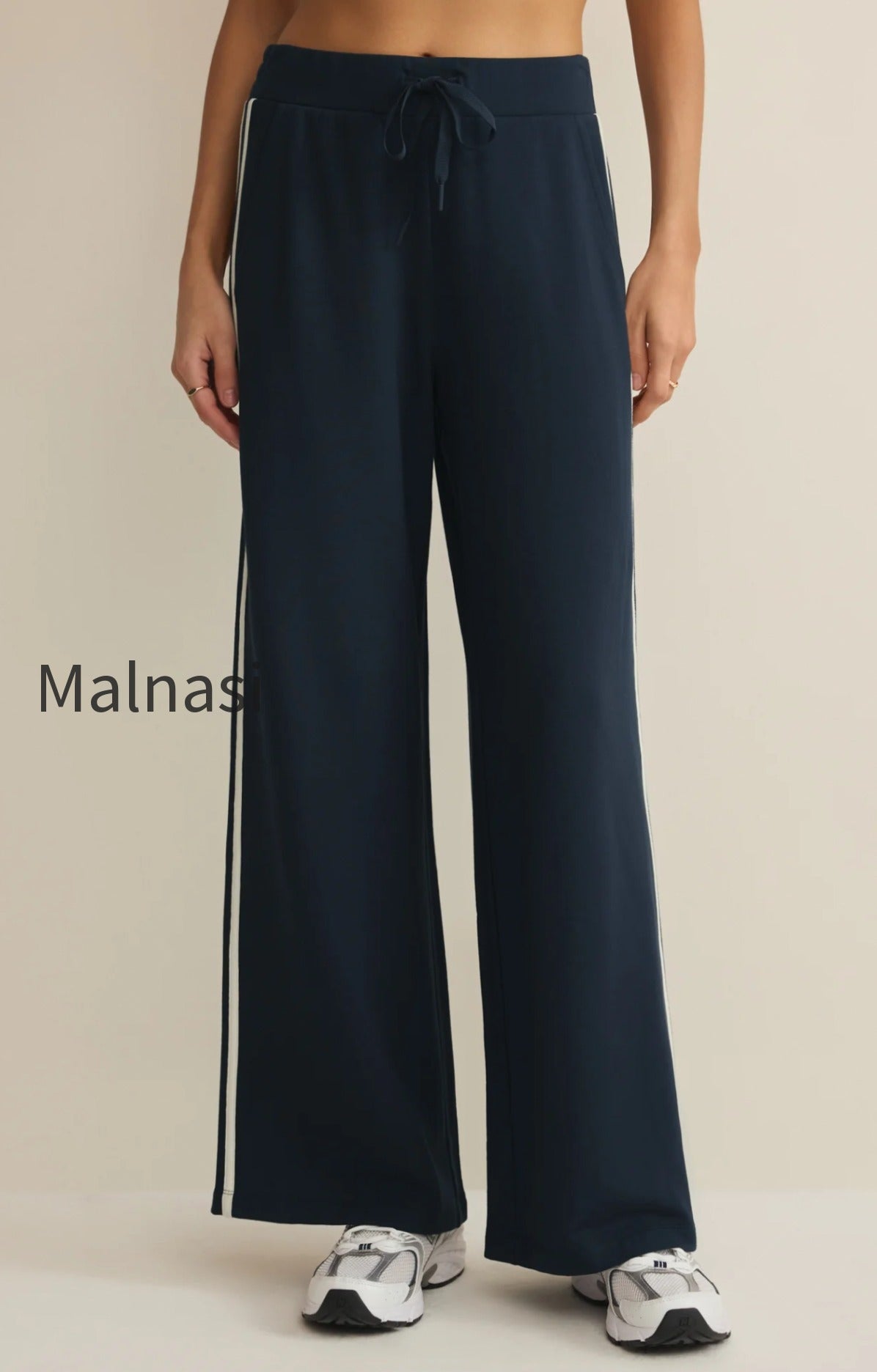 layover-track-pant