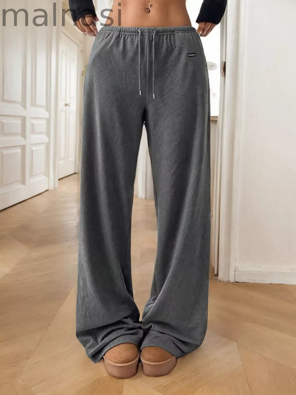 Relaxed Fit Drawstring Pants