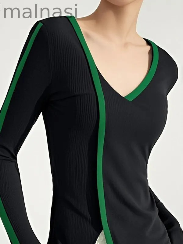 Split-Front Contrast Color Long Sleeves V-Neck Sweater Tops